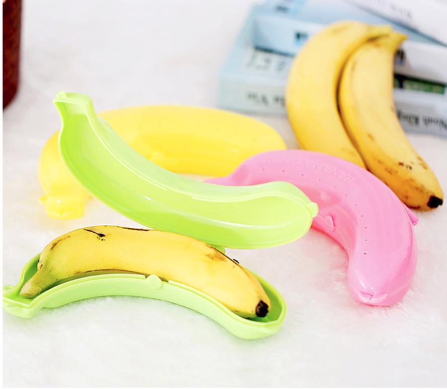 

New Qualified Cute 3 Colors Fruit Banana Protector Box Holder Case Lunch Container Storage Box for kids protect fruit case