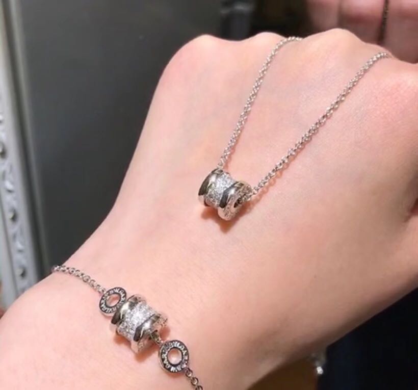 

Wholesale-S925 Sterling Silver Full Crystal Round Cylinder Pendant Necklace For Women Jewelry