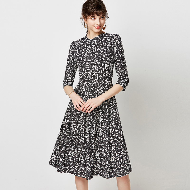 

Vintage Floral Print Pleated Dresses For Women O Neck Casual Long Midi Dress Ladies Three Quarter Sleeve Elegant Dress 2020, Black