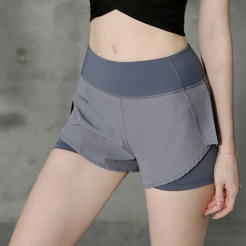 

Women Yoga Sports Shorts Portable Pocket Quick-drying High Elasticity High Waist Fitness Shorts Casual Summer Fitness, Black