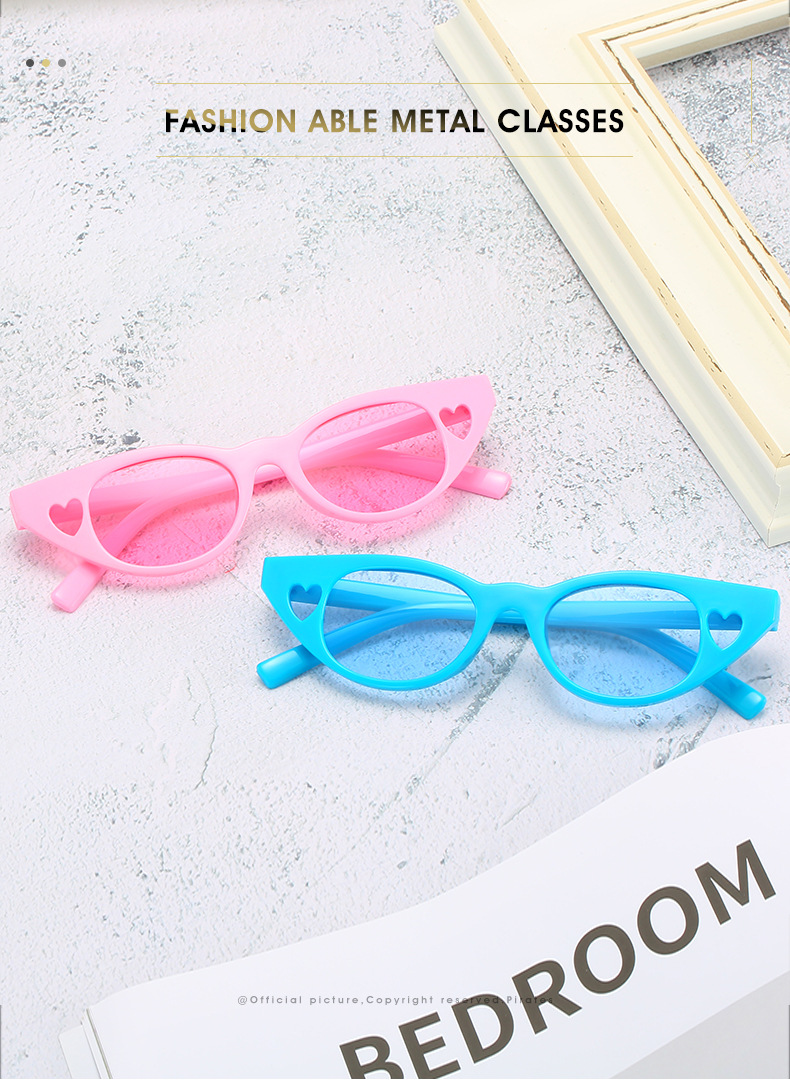 

2020 Kids Sunglasses Boy Girl Fashion UV Protection Sun Glasses Simple Cute Eyeglasses Frame Child Eyewear Summer Beach Accessories 6619