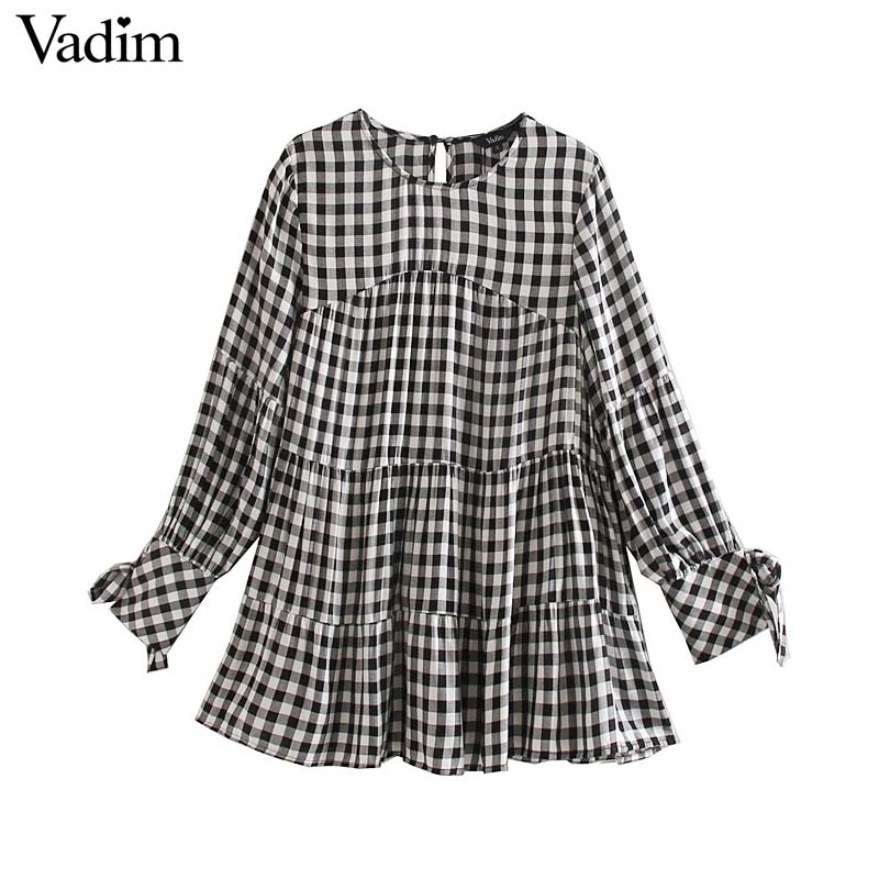 

Vadim women elegant plaid checkered blouse bow tie long sleeve O neck pleated shirt female casual wear cozy tops LB499, As picture