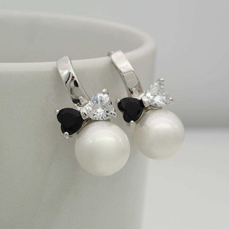 

Hoop & Huggie Black Zircon Freshwater Pearl Earrings Gold Earings Women Pearls Jewelry Aretes Perla Oorbel Parel Orecchini Kolczyki E0310