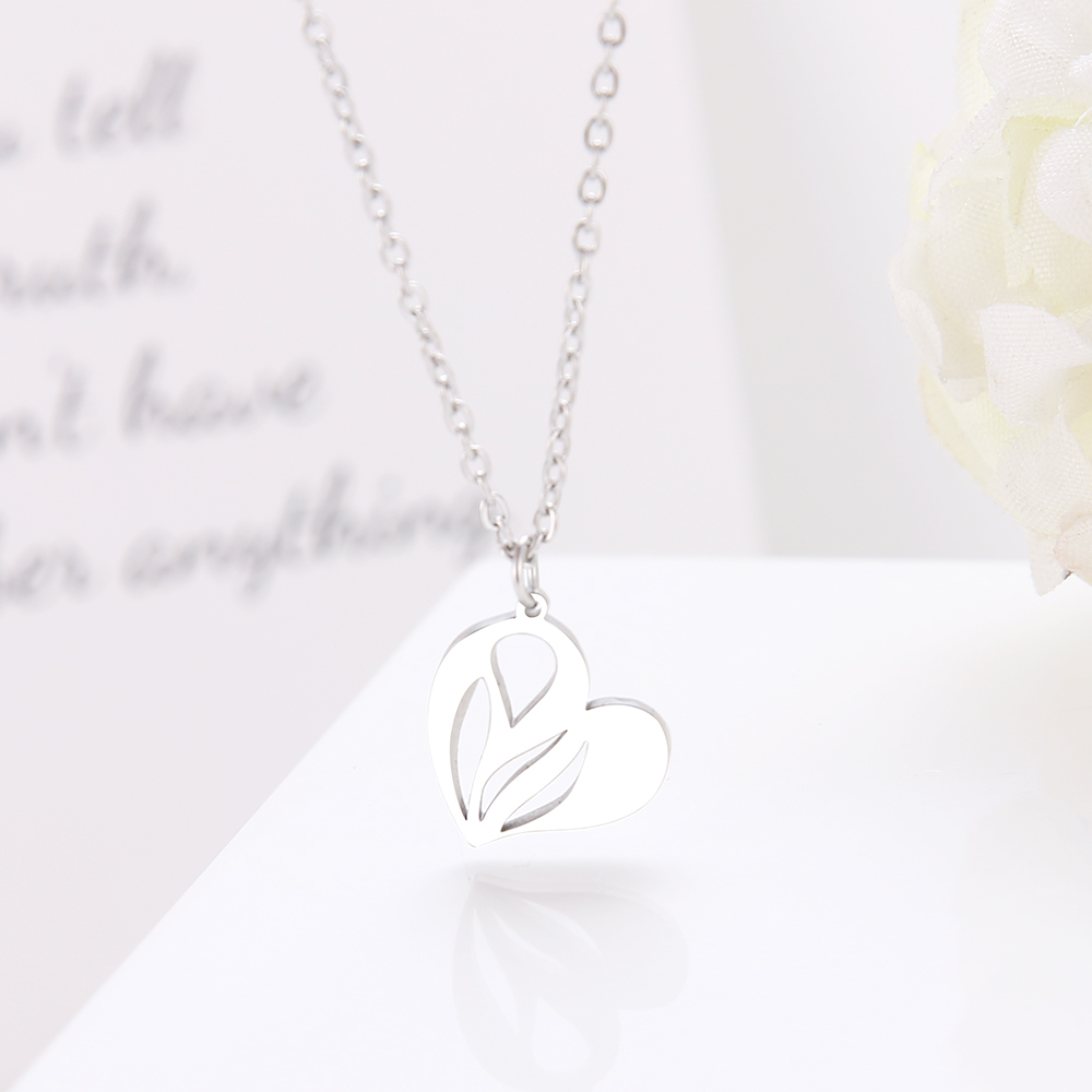 

Jewelry Gift Sumptuous Stainless Steel For Women Necklace Love Romantic Love Memory Wedding Pendant Necklace Engagement Newelry