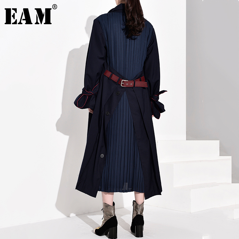 

EAM] Women Back Vent Pleated Split Long Trench New Lapel Long Sleeve Loose Fit Windbreaker Fashion Tide Spring 2020 WB54704, Navy blue