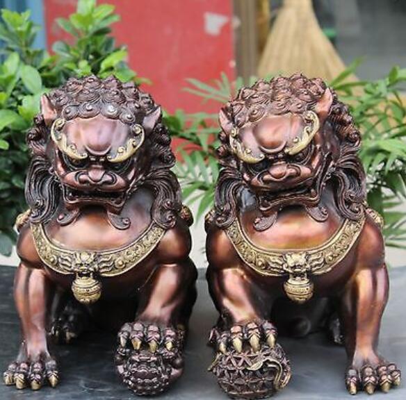 

A Pair Medicine old 12" Chinese BRASS Gilt Guardian Foo Fu Dog Hold Ball Door Lion Kid Statue 2pcs Garden Decoration