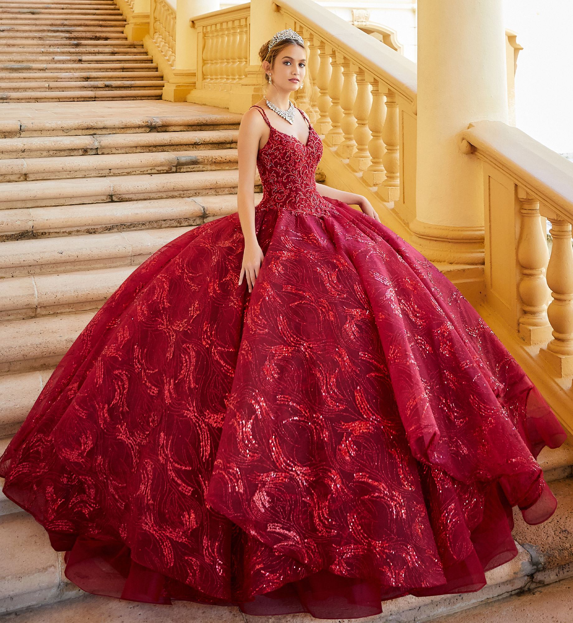 

2020 Gorgeous Red Quinceanera Dresses With Lace Applique Sequins Spaghetti Ball Gown Prom Dress Floor Length Vestido De Festa Sweet 16 Gowns, Yellow