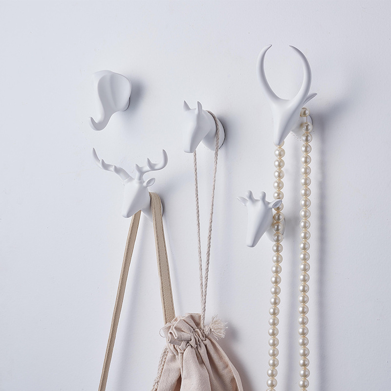 

Animal head hook Resin hanger Creative Nordic Clothes and Caps Hook No-punching Wall Decoration Wall Hanging Home Decorations