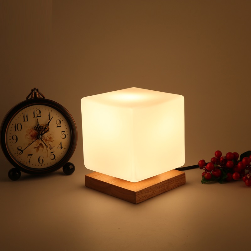 

Modern Simple Real Wood LED Desk Lamp Study Office Reading Light Cube Sugar Glass Adjustable Table Lamp For Bedroom Bedside I204