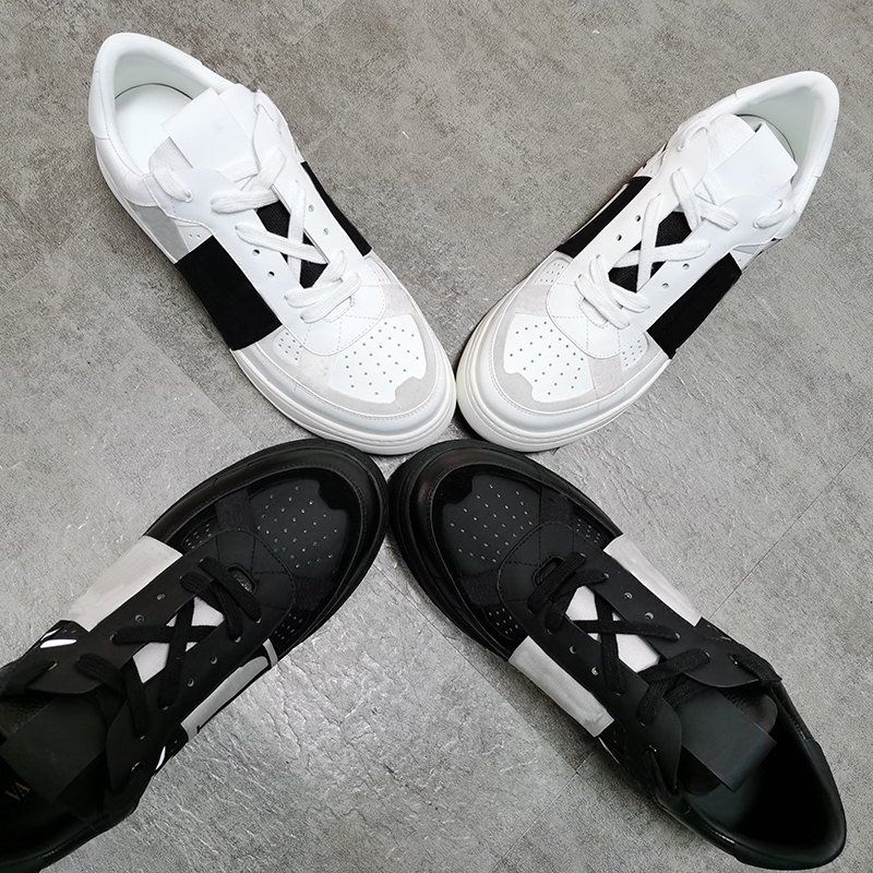 

Men Women VL7N Embossed Platform Trainers Shoes Black White Suede Leather Reflective Sneaker Lace-up Triple S Shoes with Box EU45, Color 3