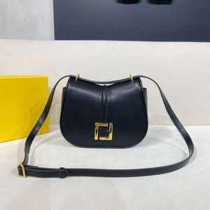 F2024 automne / hiver Nouveau C 'Lon Lettre accrocheur mettant en évidence Saddle Crossbody Sac à bandoulière polyvalent TRENDY 80% Factory Wholesale