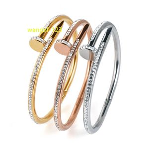 F272 roestvrijstalen manchet Creative Gold Compated sieraden voor vrouwen en meisjes armband met zirkoon moederarmbanden voor cadeau