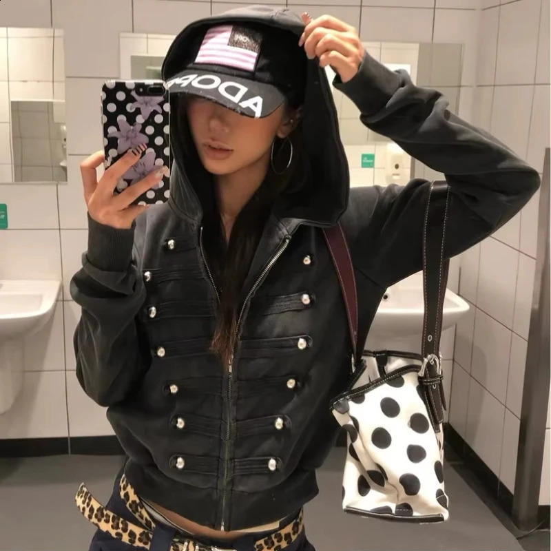 Y2K Women Zip Cropped Hoodie Military Rivet Decor Hooded Jacket Vintage Long Sleeve Sweatshirt Korean Streetwear Outerwear 260831