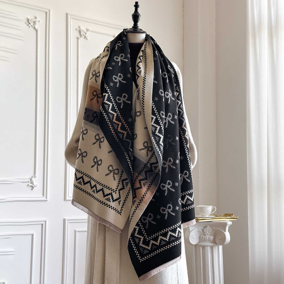 Winter 2026 New Warm Cashmere Wraps Women Scarf Luxury Design Thick Shawl Blanket Bufanda Foulard Travel Poncho StolesT260901 Z260917