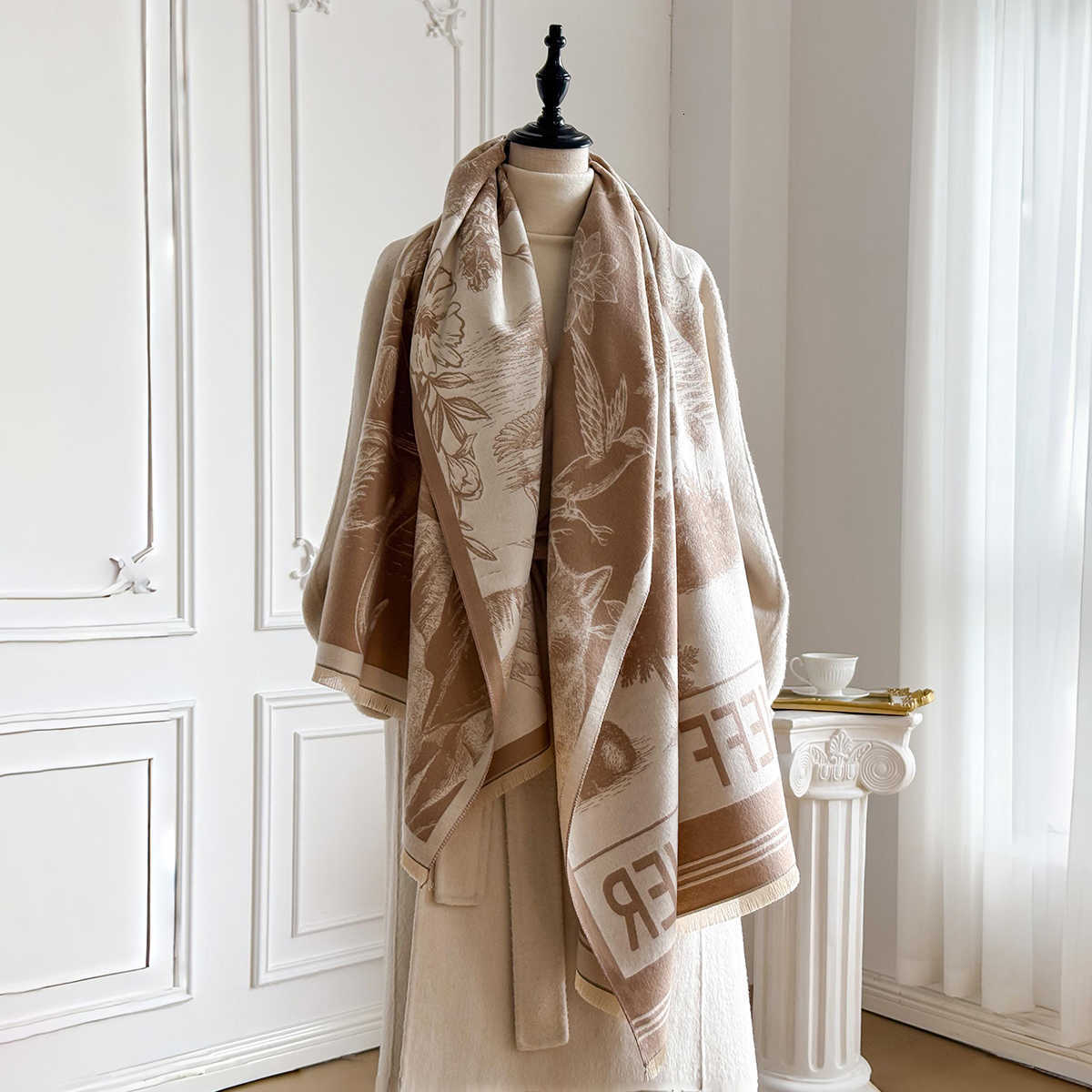 Fashion New Women's Faux Cashmere Winter Scarf Vintage Print With Tassels Thick Warm Two-Sided Wrap Outdoor ShawlsT260901 Z260917