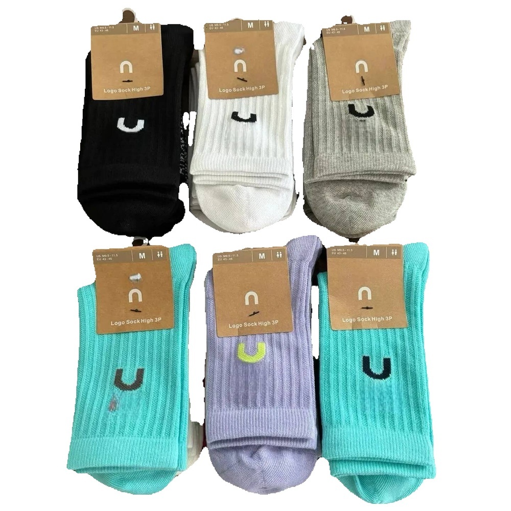 Designer Mens Socks 3 Pairs Couple Style Solid Color Womens Trendy Fashionable Mid Length Clouds Printed Classic Outdoor Fitness Running High Tube S