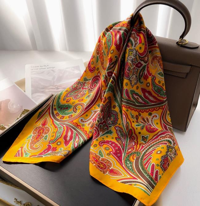 Women Silk Luxury Scarves Fashion Square Silks Satin Scarf Flower Print Splice Solid Color Spring Summer Head Wraps Gift 70X70cm