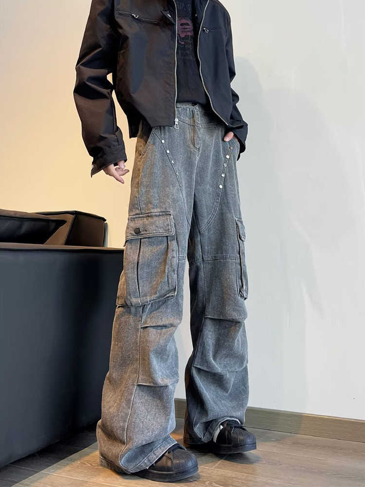 Vintage 2026 Cyber Y2K Streetwear Grey Pleated Jeans Cargo Pants For Men Clothes Multi Pockets Hip Hop Cotton Male Long Trousers D260902