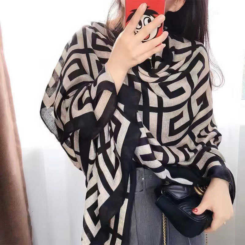version letter-style Korean satin silk scarf women's spring and autumn outerwear scarf long beach scarf shawl gauze scarfT260901 Z260917