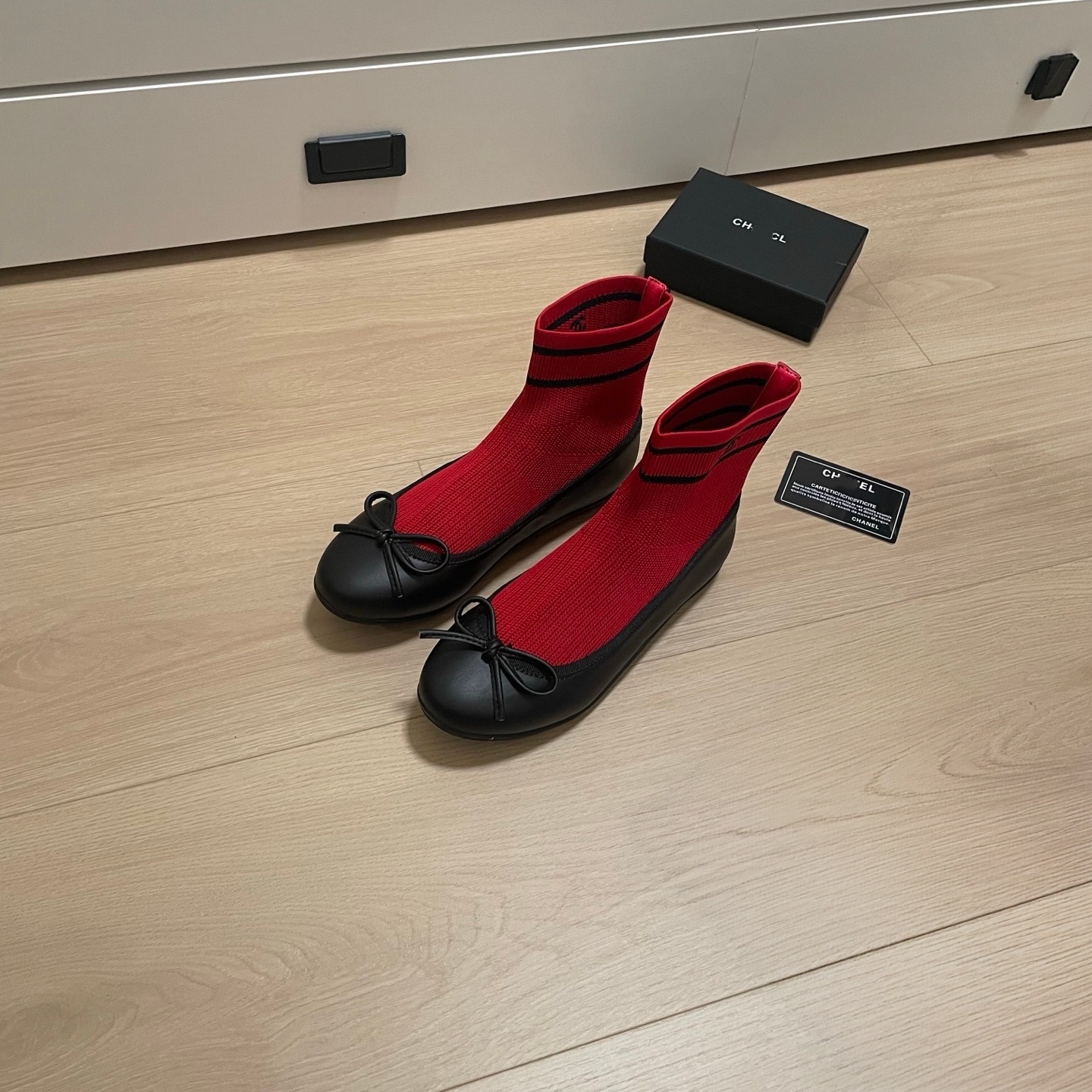 Livraison gratuite Designer Femmes Chaussures Tricot Chaussette Style Appartements Bowknot Bottes Ballerines Classiques Automne Hiver Élégant Bot