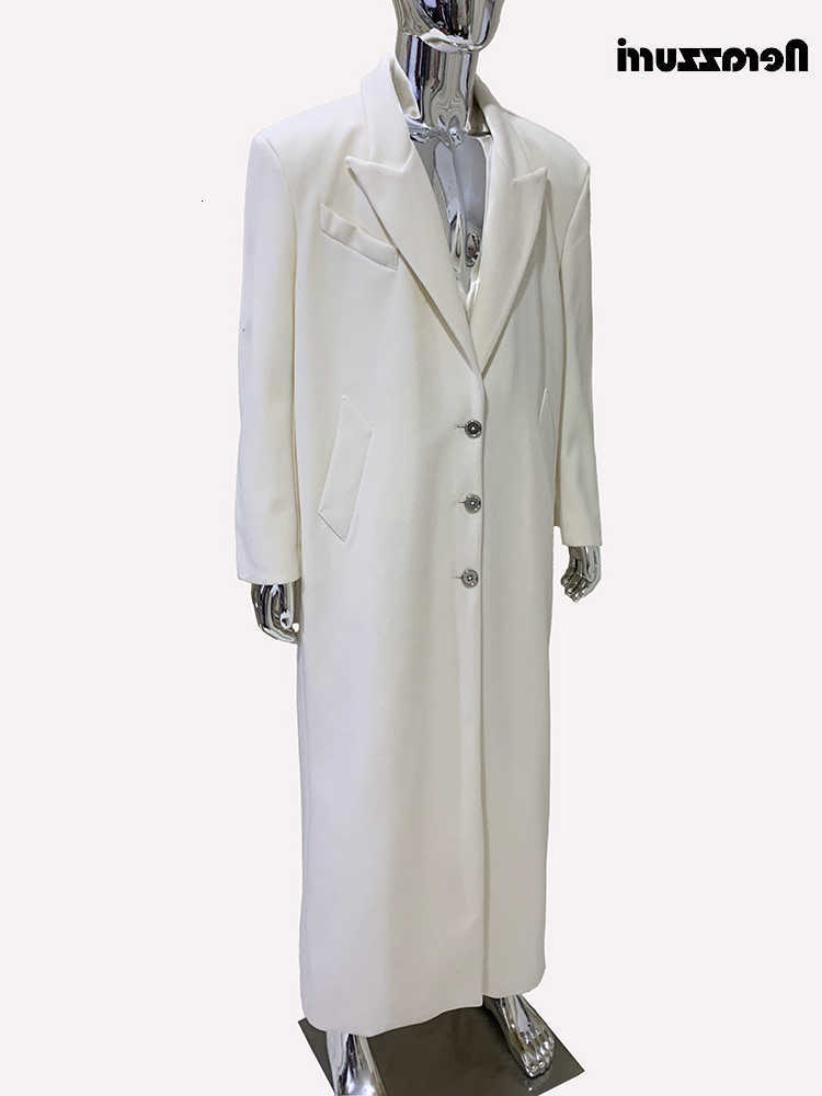 Autumn Winter Oversized Extra Nearzzurri Long Warm Soft Wool Blends Coat Men Back Slit Single Breasted Maxi Woolen Overcoat 2025 D260902