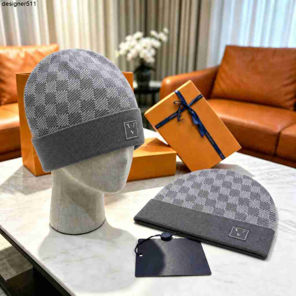 Beanie/Skull Caps Designer Bean Hat Women Woolen Hat Fisherman Hat Luxury Classic Fashion Winter men Versatile Wool Warm Belt Box Gift very nice