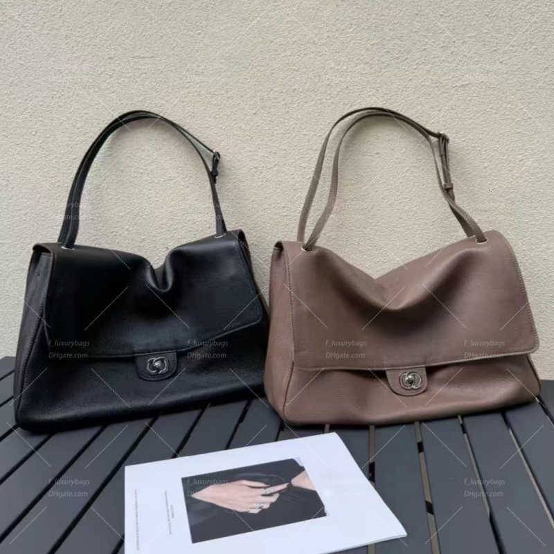 Shoulder Bags designer bag maxi flap bag 32cm 38.5cm Maxi Shopping bag Grain cowhide Women shoulder bag Classic Flap Vintage Handbags Cowhide Leathe