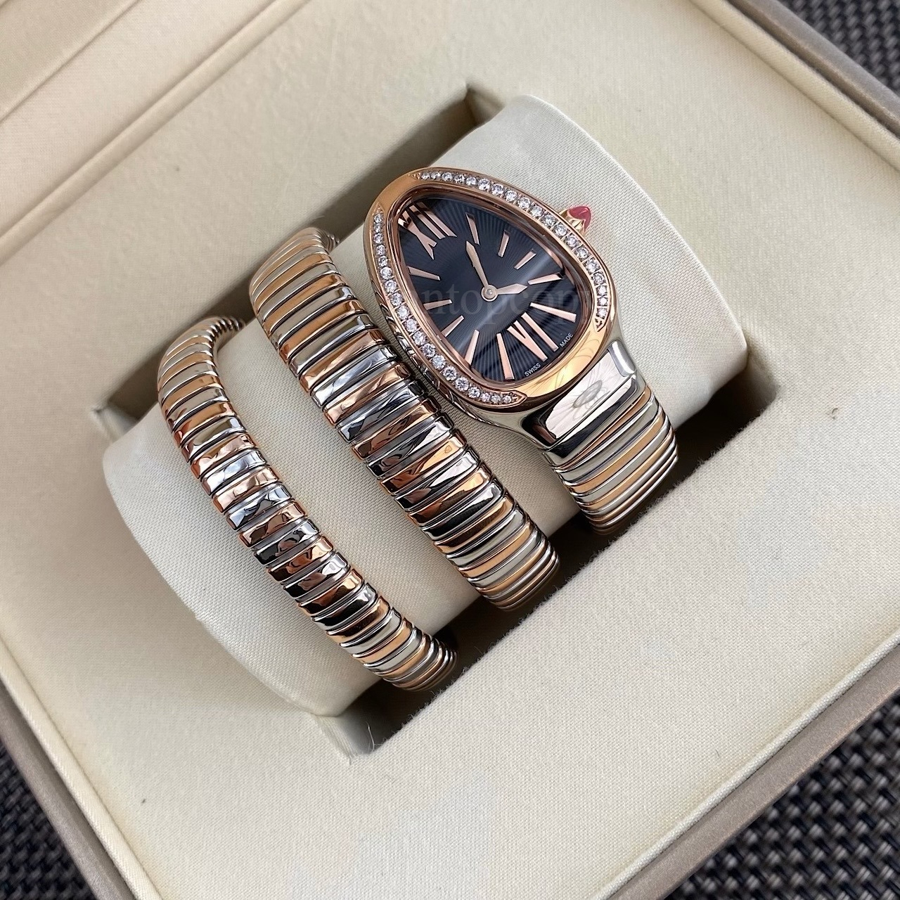 Luxury brand classic double-layer surround quartz watch 35mm Silver/Gold watch black diamond setting Women's watch 19A top original quality des