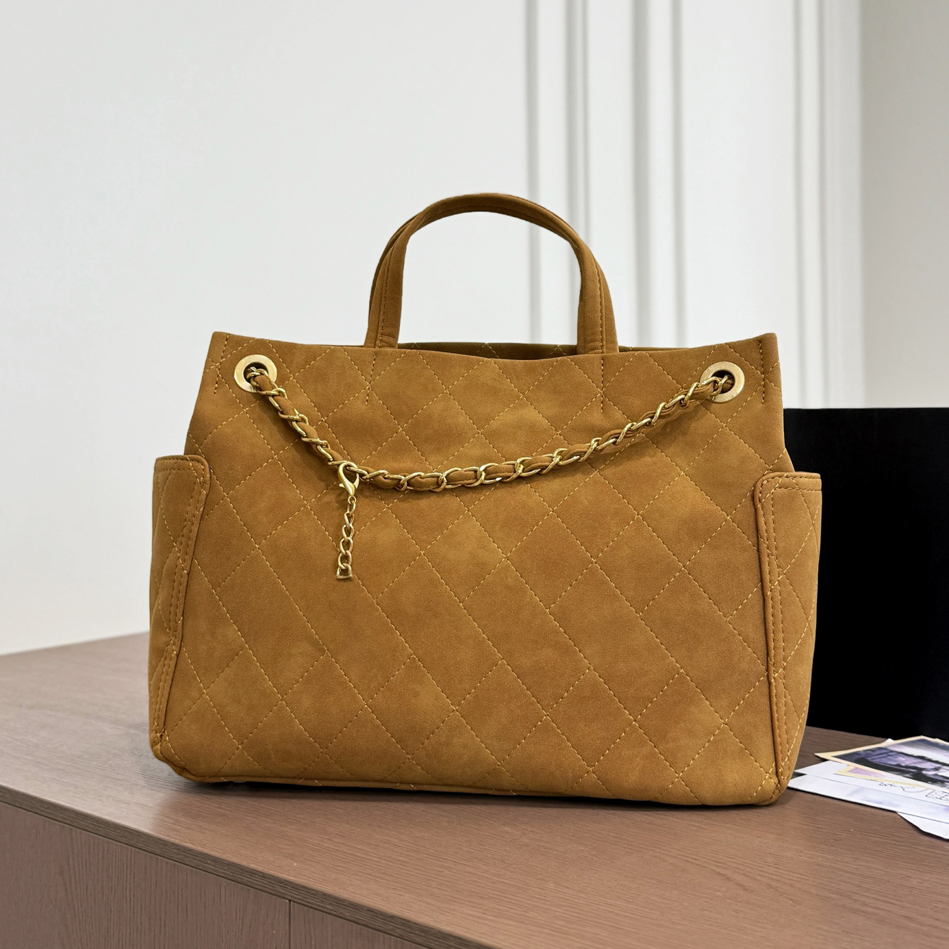 Designer Suede Rhombus Quilted Tote bag for Women Camel Brown Vintage Suede Handbag Large Capacity Fashion Daily Work Tote bag Top Handle Travel Sho