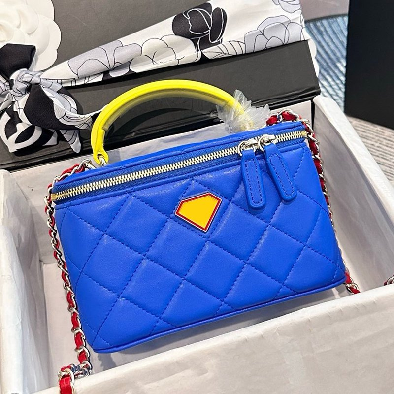 New Makeup Box Totes Bag Women Designer Handbags Quilted Leather Box Crossbody Bag Color Contrast Chain Shoulder Handbag with Top Handle Trendy Cosm