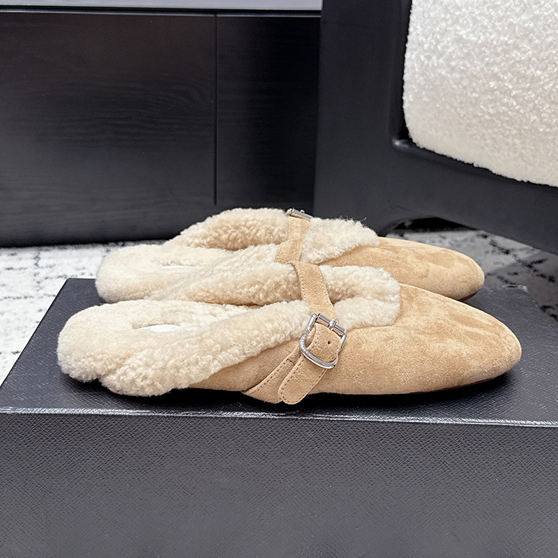 26 Automne/Hiver Nouvelles Chaussures de Moulin en Laine d'Agneau Anti-Polaire pour Femmes Style Old Money Boucle Polyvalente Une Pièce Sans Talo