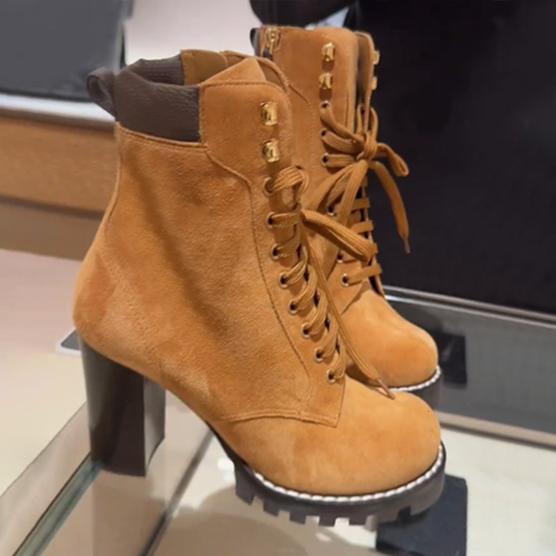 Designer Hot selling Women Short Boots Celebrity Track Suede High Heel Boots Calfskin Outdoor Boots Lace up Winter Warm Boots 1178