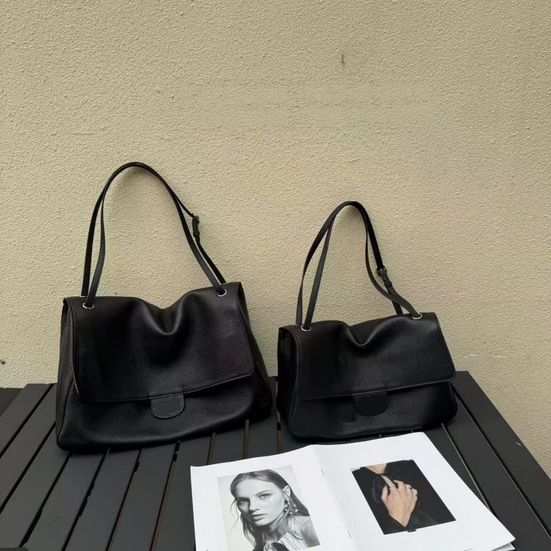 Designer Women's Maxi Flap Bag, Shoulder Bag, Leather Handbag, Large-Capacity Tote, Flap Bag, Soft Slouchy Work Bag,Crossbody Purse,Casual Ever