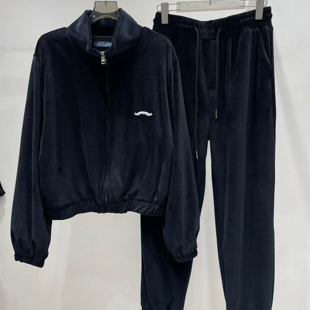 Designer sweater women classic womens tracksuits sweatsuit set vintage zipper jackets loose pants suit female fashion lady track pant embroidery swe