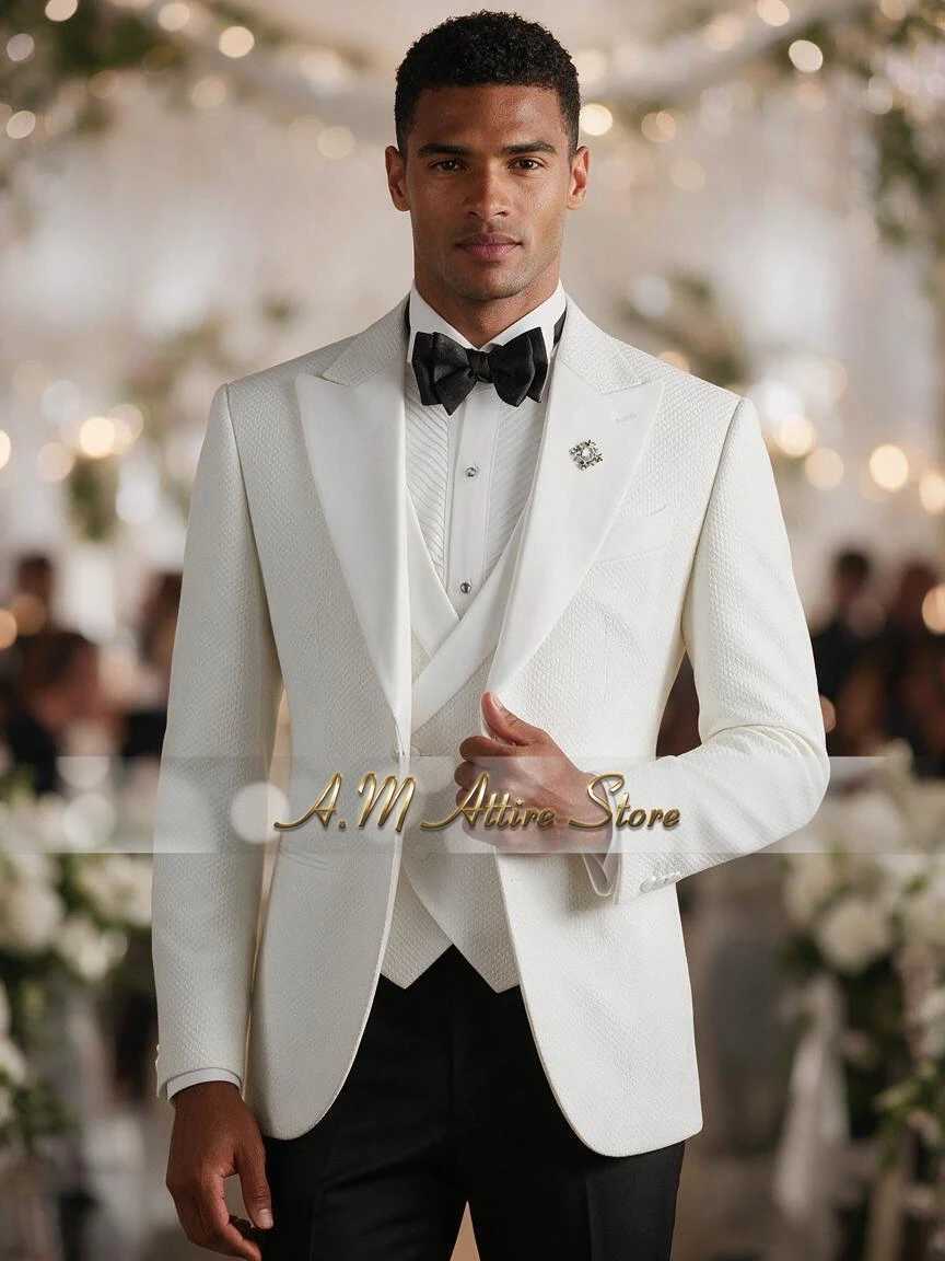 Formal Men's 3-Piece Suit White Waffle-Texture Jacket Vest Black Pants Custom Set for Wedding Groom Cocktail Party TuxedoT260903