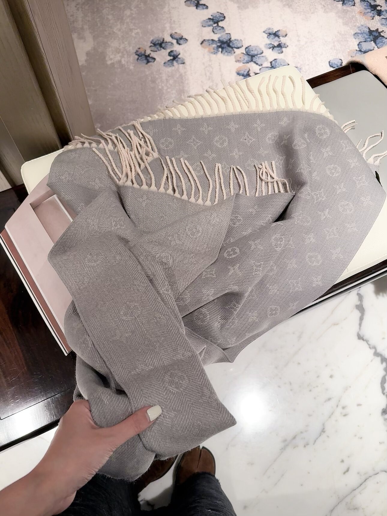 2026 Classic Plaid Women Man Designer Scarf 100% Cashmere Scarves For Winter Warm Womens and mens Long Wraps Size 180x30cm Ao120