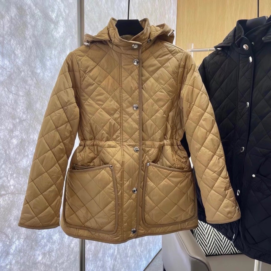 Women Puffer Coat Designer Ladies Quilted Jacket Luxury Winter Padded Coat Fashion Insulated Jackets Detachable Hood Belt Pocket Vintage Outerwear D