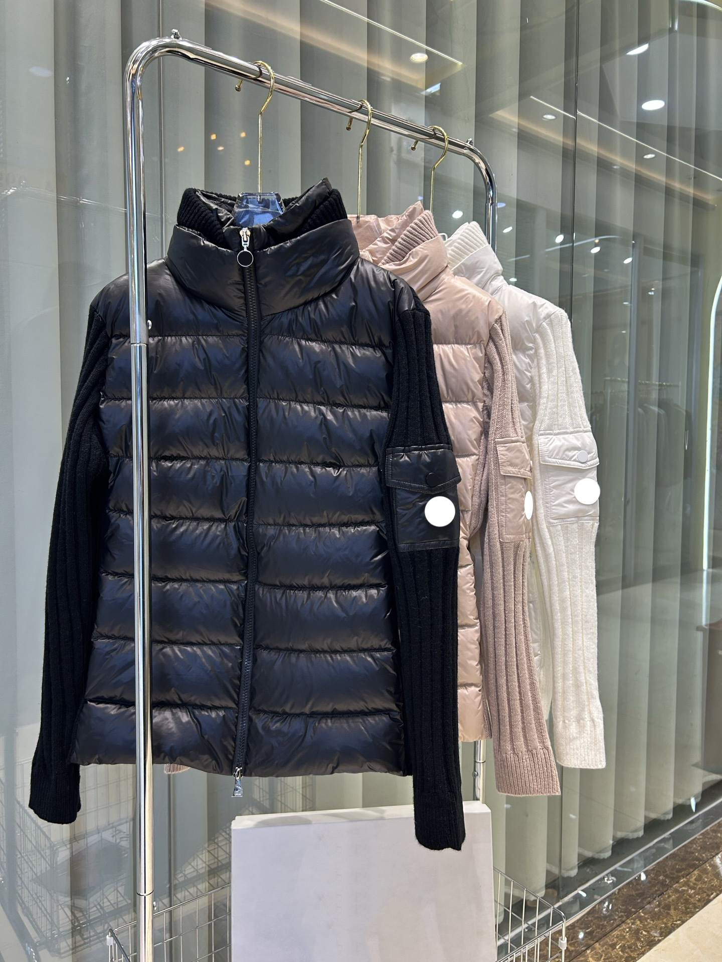 Designer Women Down jacket womens Embroidered Badge Stand Collar Knitted Splice Sweater Lightweight Down Puffer Jacket Sweater Casual Jacket Size