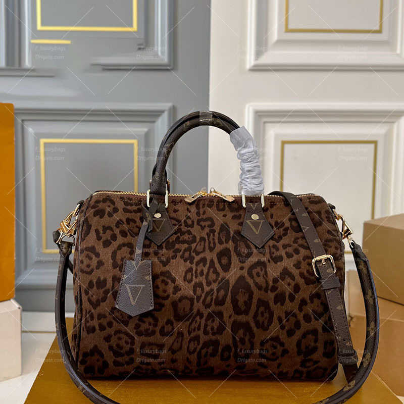 luxury bag pillow bag designer bag shoulder bags for women high quality purses handbags crossbody bag womans wallets men designers tote handbag tote