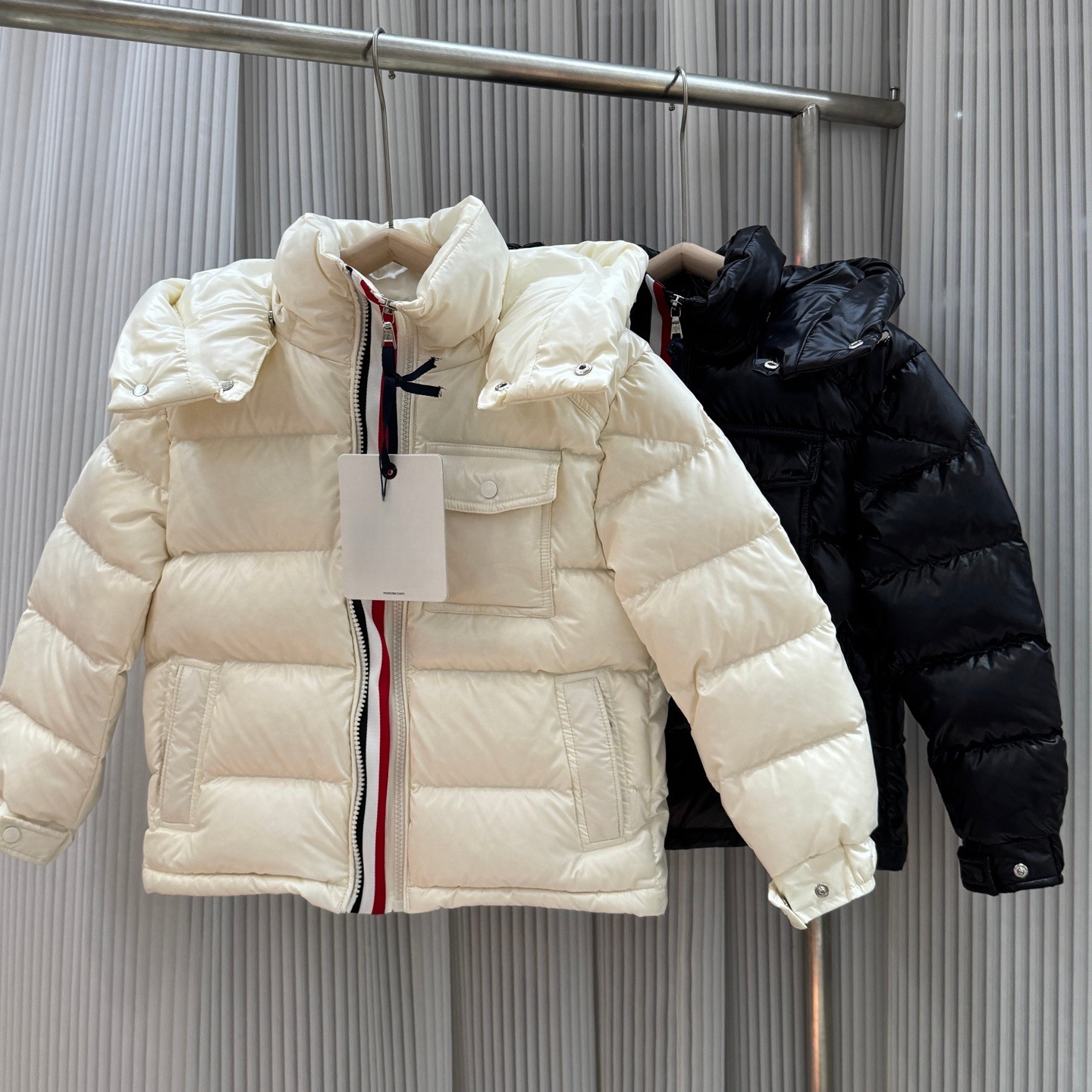 Designer Kids down jacket Windproof Boys' puffer Jacket Thickened Windbreaker Children's Winter Warm Duck down coats Kids' Hooded Par