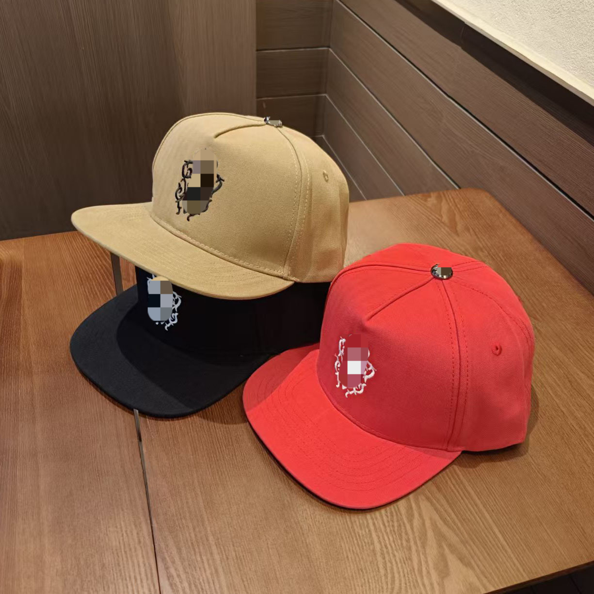 Baseball with embroidery, casual new style, flat brim sun hat, stylish men's cap