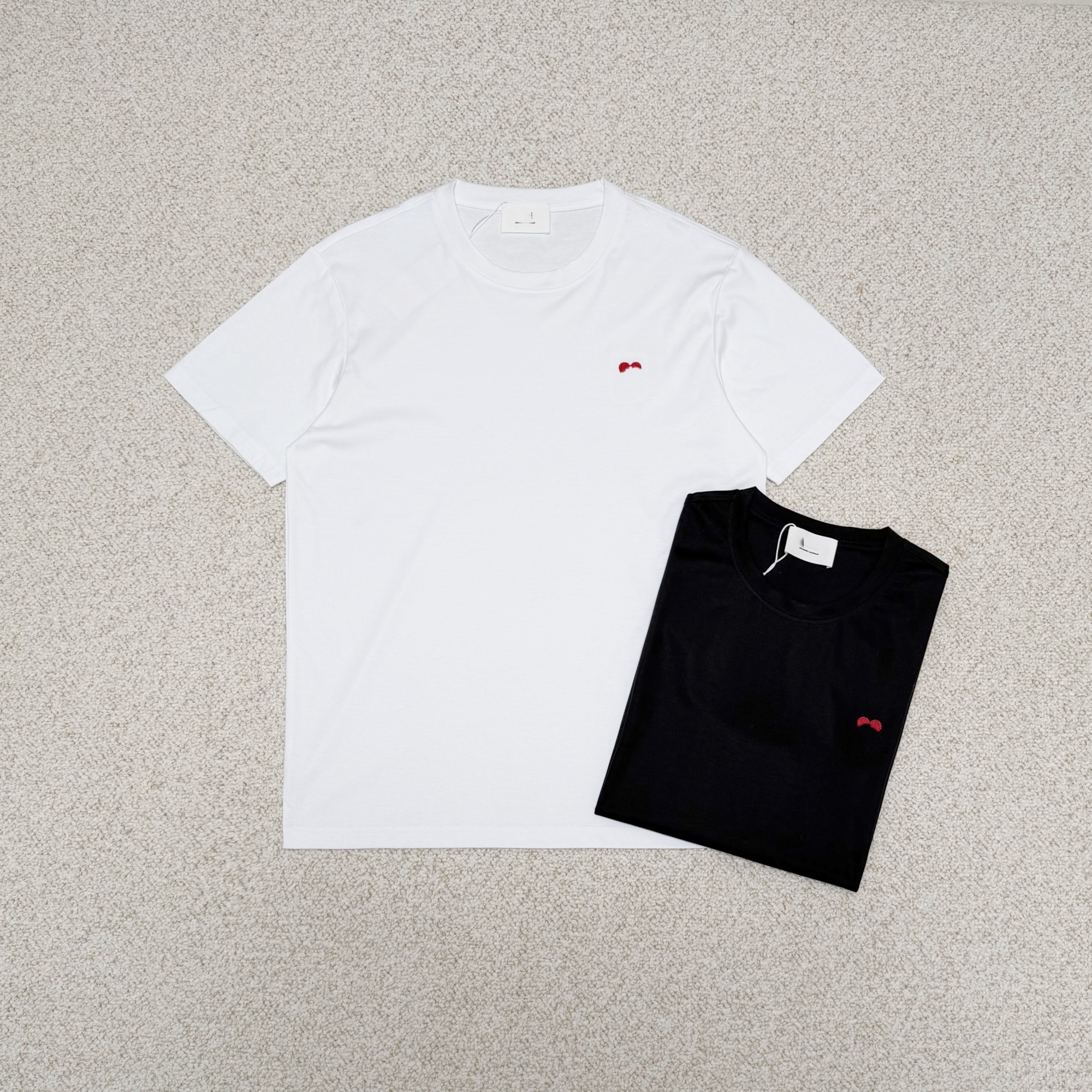 Designer Red Heart Embroidery Logo Trendy T Basic Casual T-shirt Men's Breathable Cotton 230g Short Sleeve Tee Juniors Teenager Boys Outdoor Da