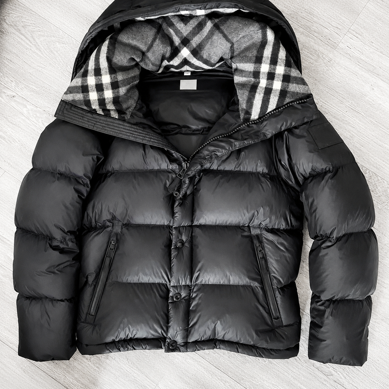 Burbellypuffer Men Womens Bur Berries Jacket Coats High Quality Bbr Puffer Jacket Outdoor Snow Casual Windproof Classic Trend Designer Streetwear Lu