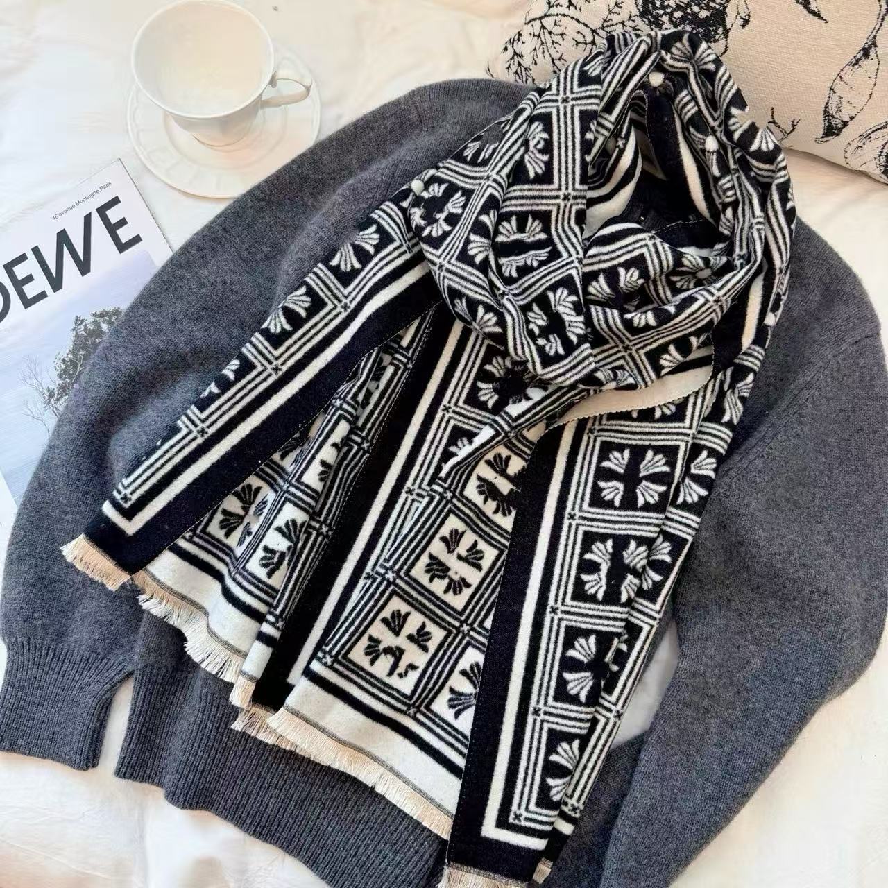Designer scarf fashion warm scarf high quality style 6 colors accessories simple retro men and women 180X70CM classic style scarf