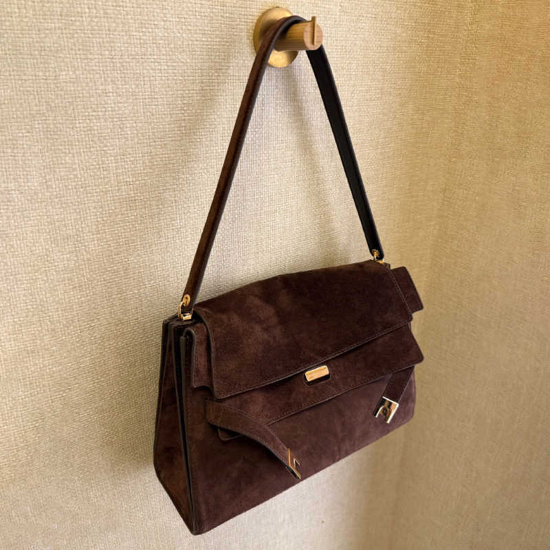 Nubuck 2025 Autumn Winter Suede Shoulder Bag Women Luruxy Designer Flap Tote Bag Elegant Leather Square Underarm Handbags H260905