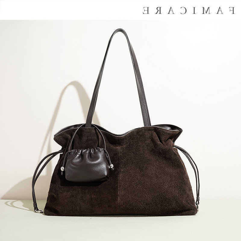 Korean New 2025 Style Winter Vintage Suede Leather Saddle Bag Drawstring Wrinkled Leather Fashion Single Shoulder Handheld Bag H260905