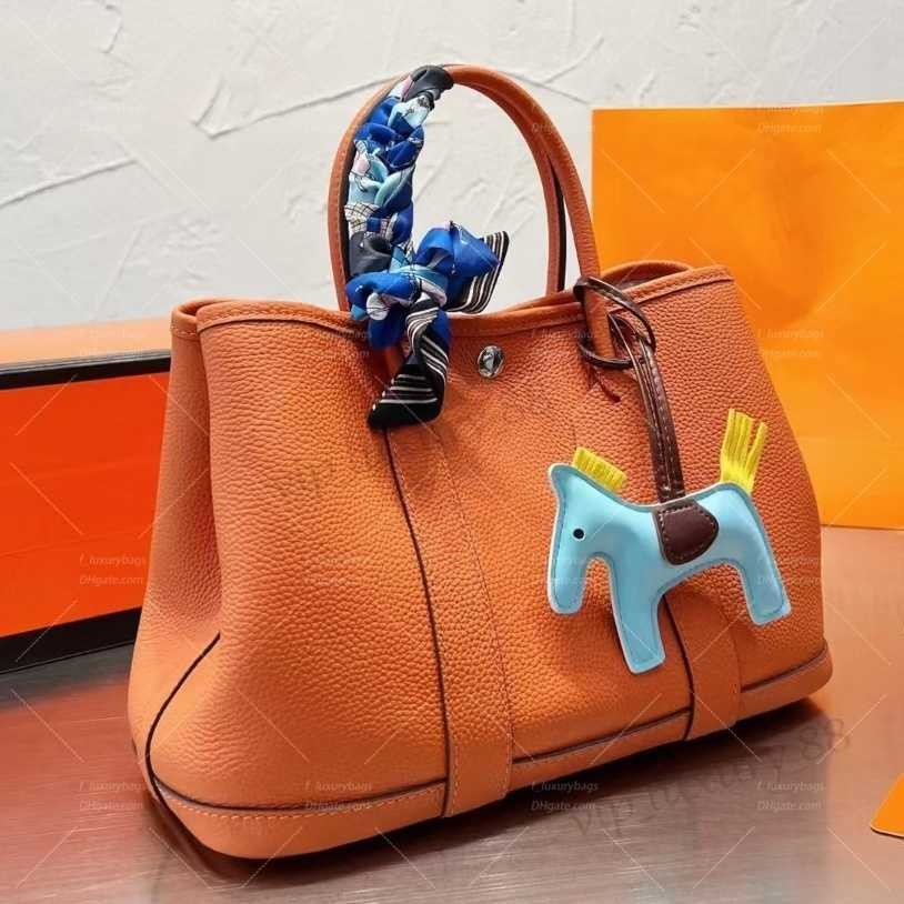 lady bag Hsreem Totes 10A designer bag Mirror Quality Garden party tote bag Luxury Bag Unisex s designer handbag Hand Sew the Wax Thread T Genuine L