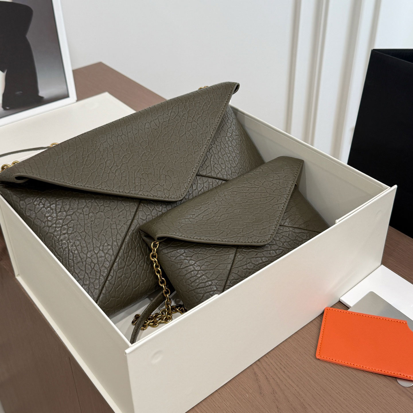 Designer Women Envelope Bag Soft Genuine Grained Leather Gold Chain Shoulder Crossbody Purse Top Quality Evening Clutch Handbag With Mirror Large Sm