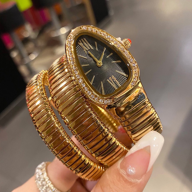 New retro diamond-studded fashionable multi-purpose quartz women's bracelet watch classic style designer model luxurious quartz movement