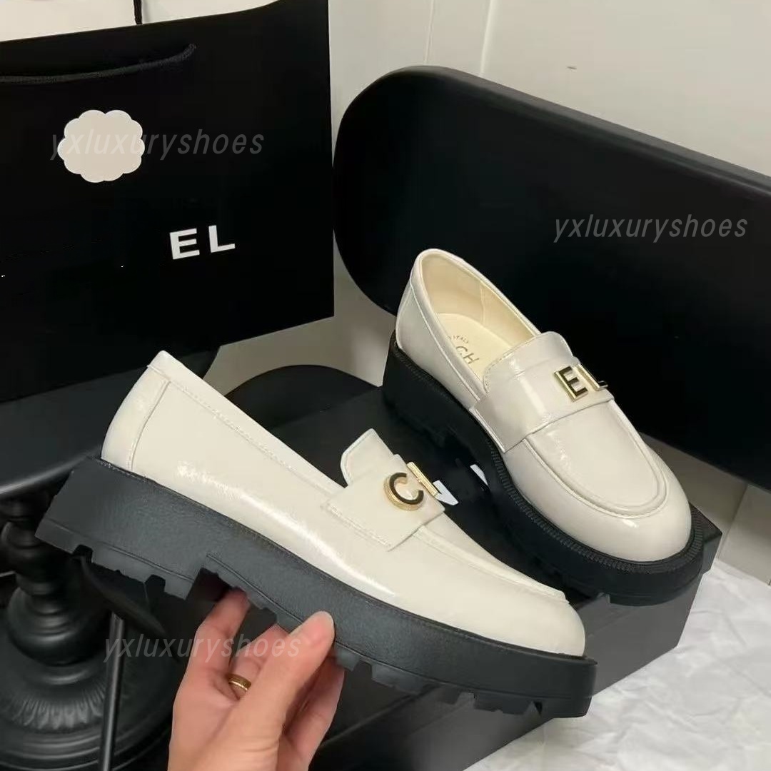 2024 Loafer designer autumn and winter new Loafer shoes CC platform low heel LOafer letter buckle women's shoes high quality women luxury low h